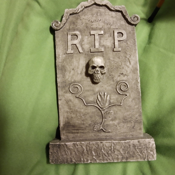 Spider Candle Holders/Lot of Halloween Decorations - Picture 3 of 3